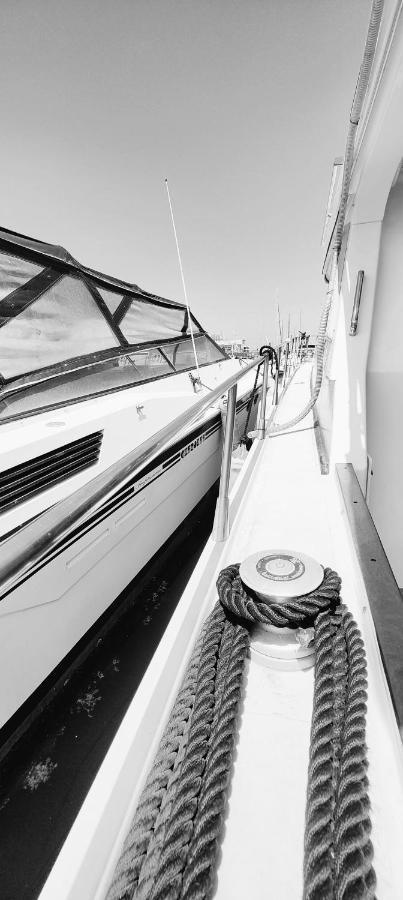 Botel Panaby - House Boat Palermo